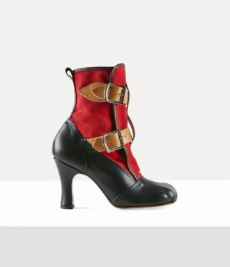 Bondage-Stiefel