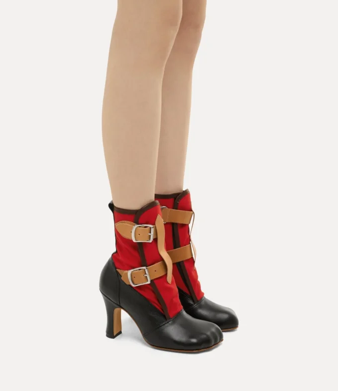 Bondage-Stiefel