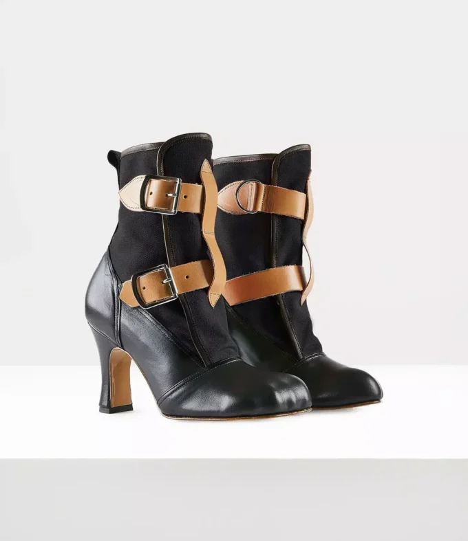 Bondage-Stiefel
