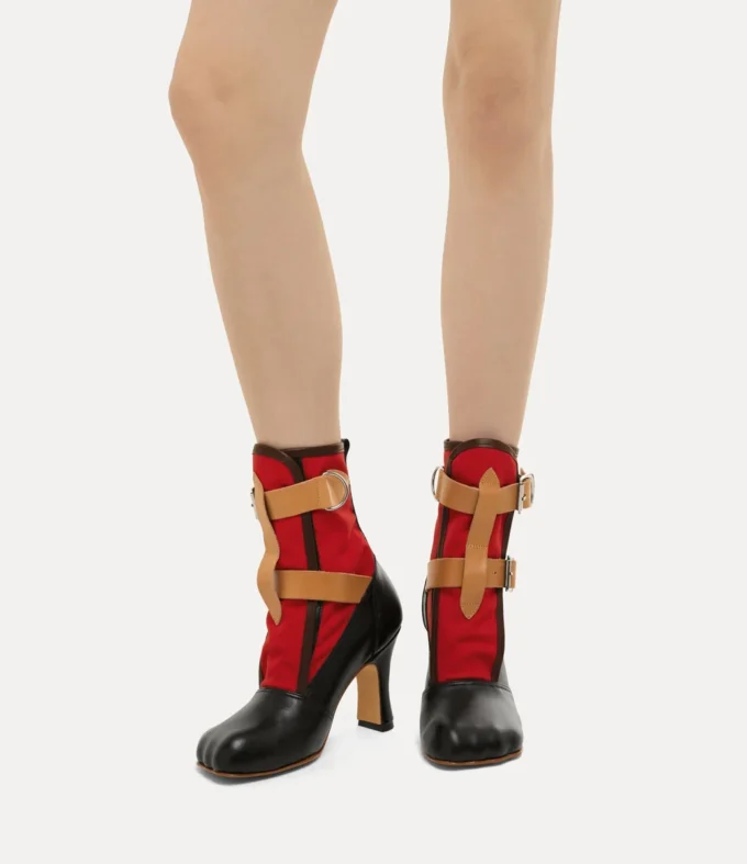 Bondage-Stiefel