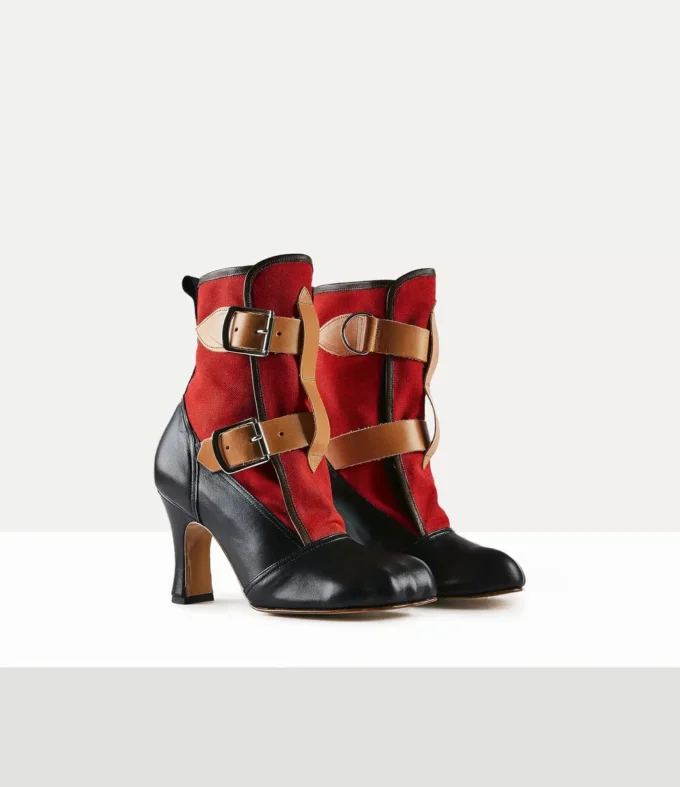 Bondage-Stiefel