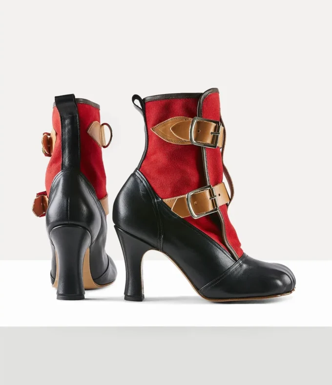 Bondage-Stiefel