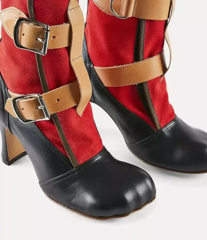 Bondage-Stiefel