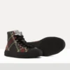 High-Top-Sneaker