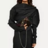 Kleine flache Clutch mit Reißverschluss Kleine flache Clutch mit Reißverschluss