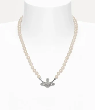 Man. Mini Bas Relief Pearl Halskette