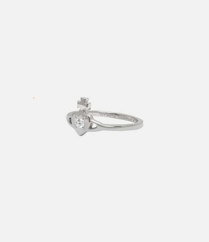 Noella Ring
