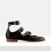 Römische Sandalen mit drei Riemen Römische Sandalen mit drei Riemen