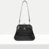 Viviennes Clutch Viviennes Clutch